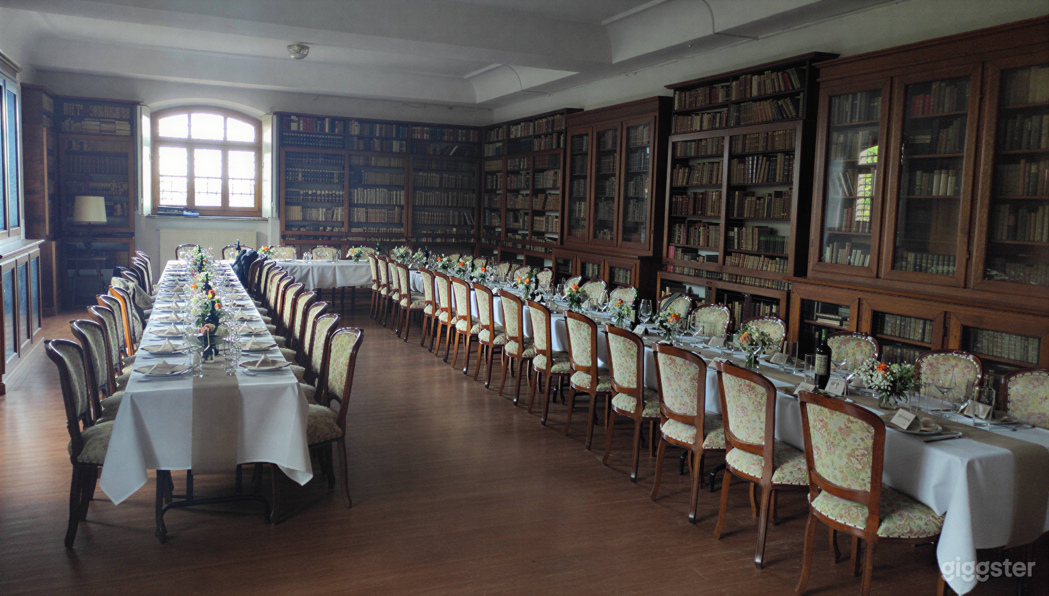 Historischer Schlosssaal & Gewölbe-Foyer für Exklusive Event Foto 4