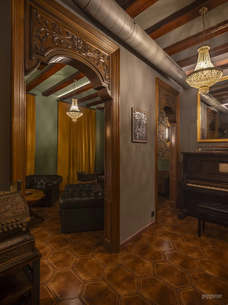  Elegante private Zigarrenlounge & anspruchsvoller Gesellschaftsclub 