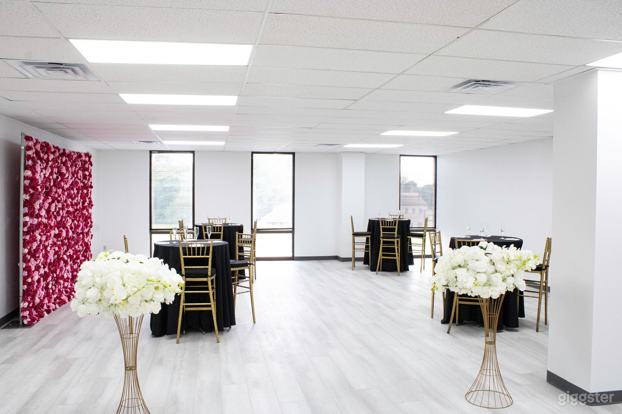 Versatile Elegant Event Space for Any Celebration Photo 1
