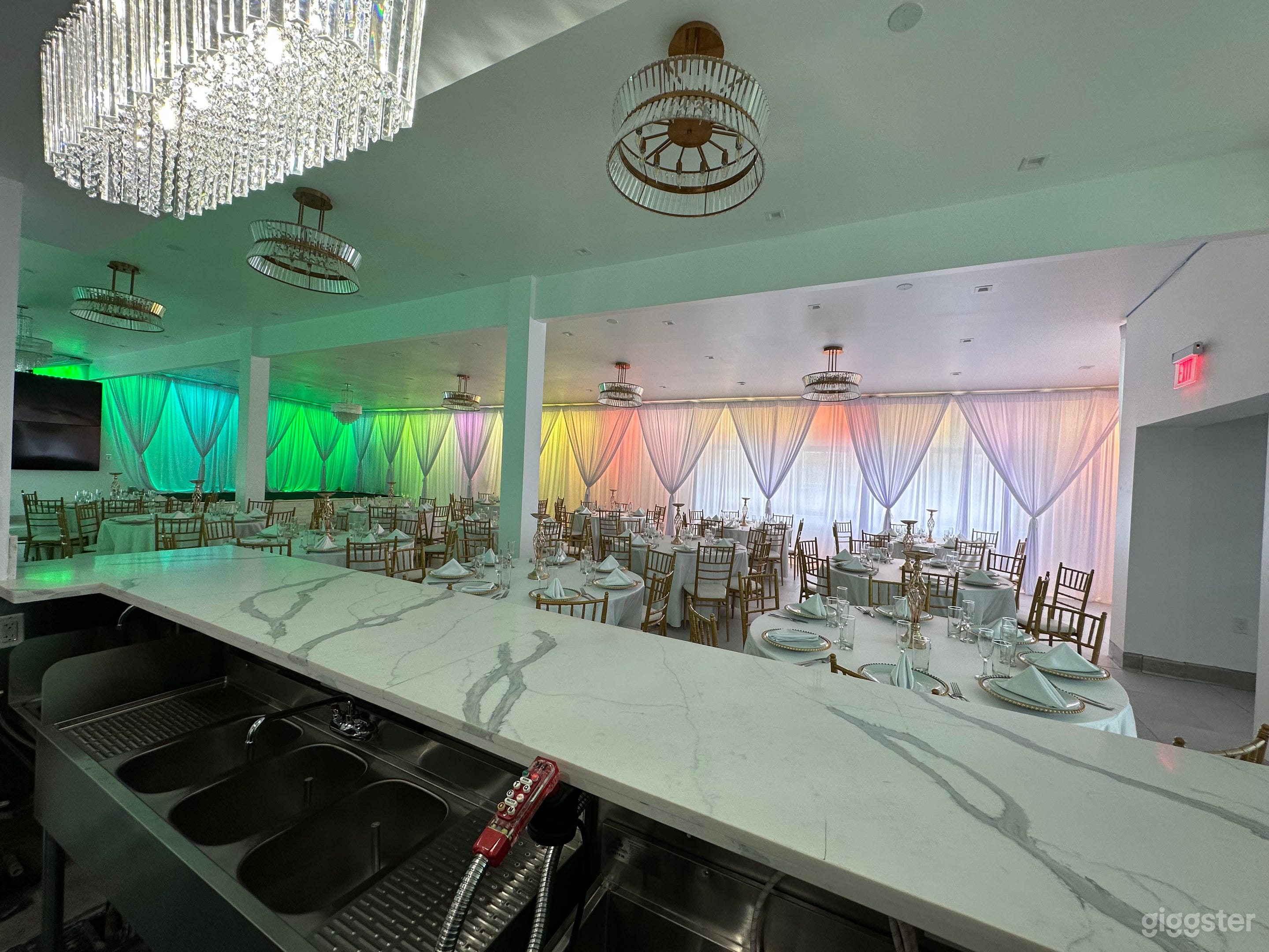 Charming and Spacious Hall for events Photo 1