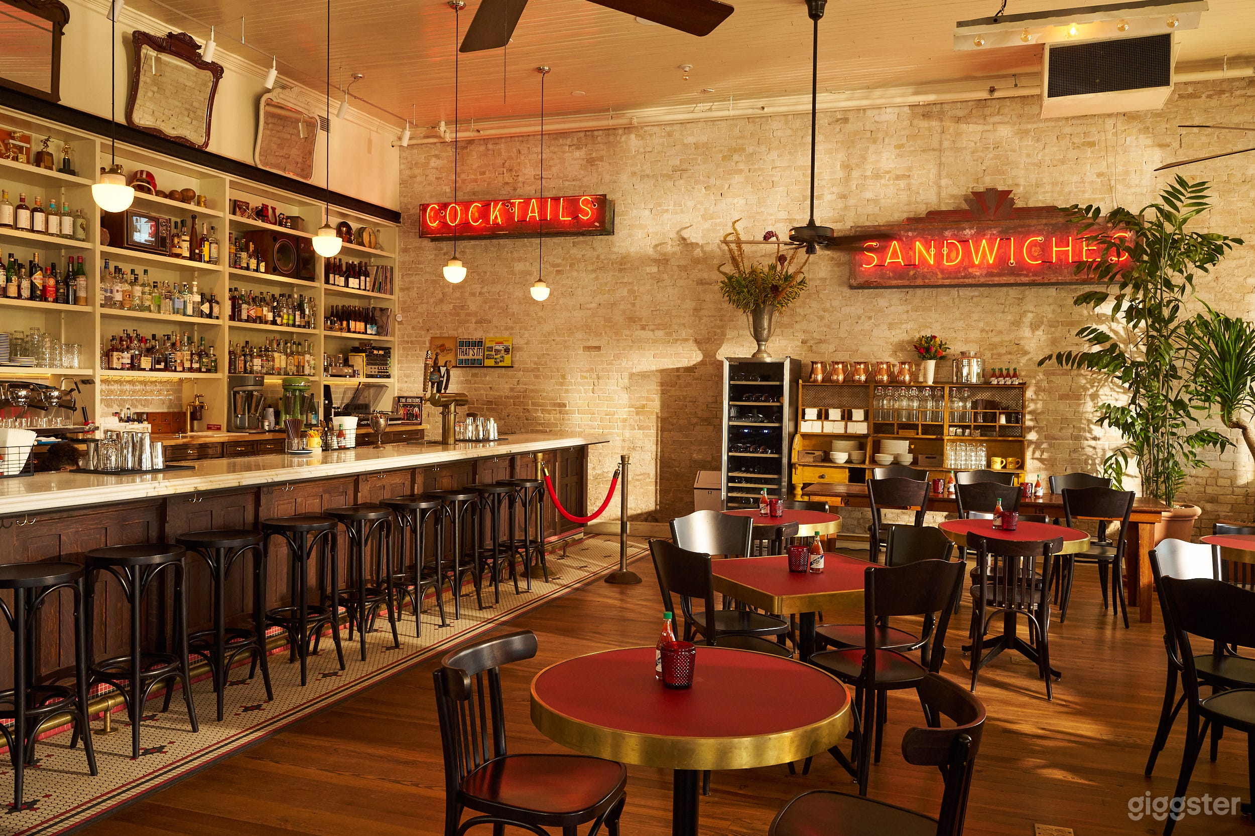 Bar &amp; Restaurant Sports Club Photo 3