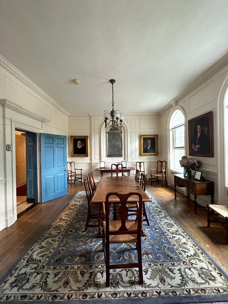 Sala Mary Hawley 