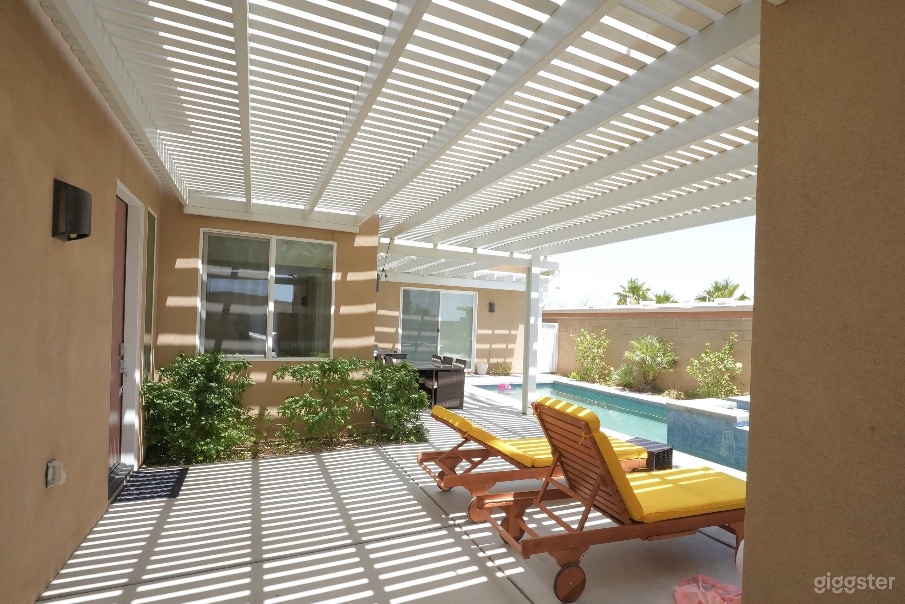 Oasis in Desert Hot Springs  Photo 3