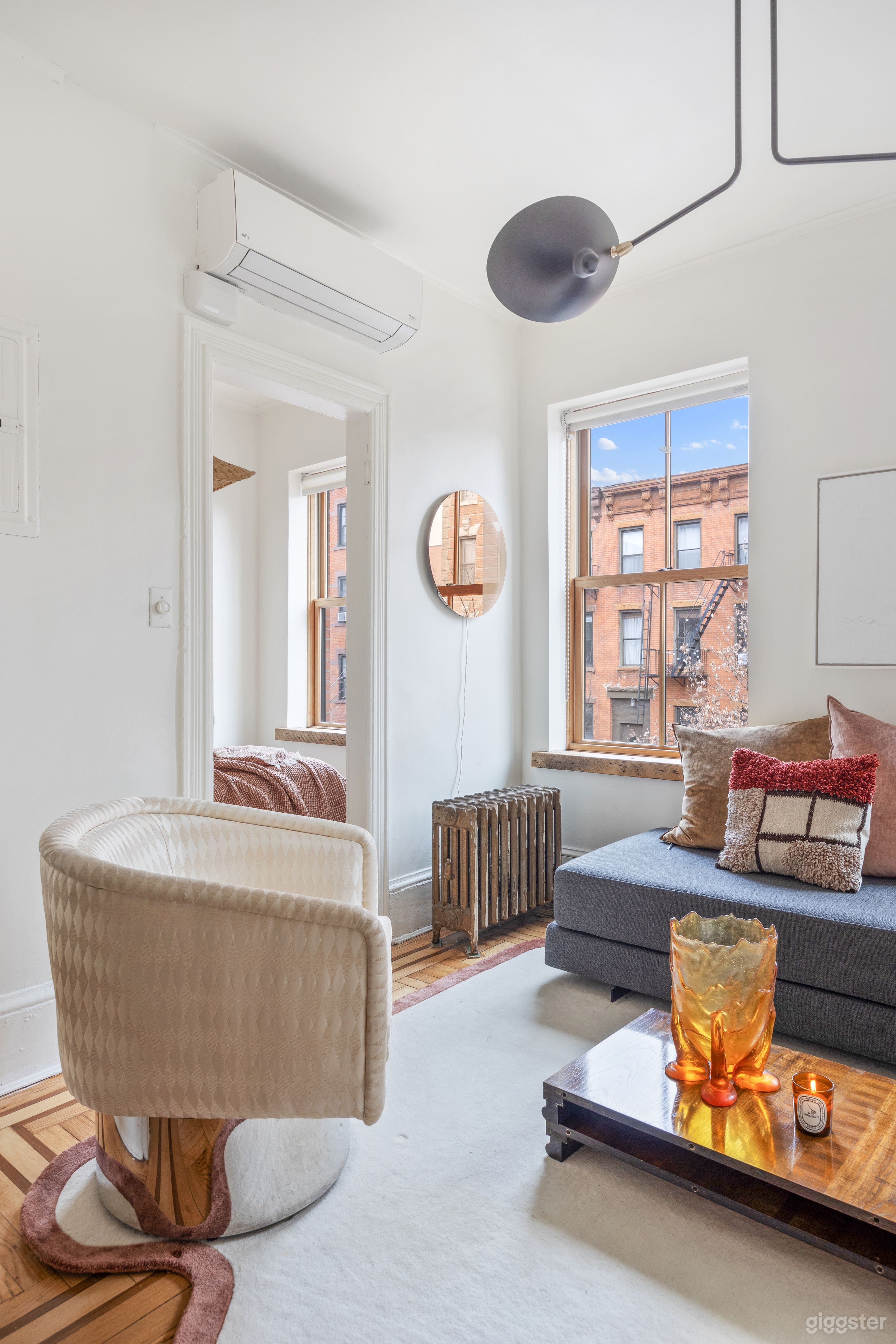 Charming Apartment: The Space for Creative Product Photo 2