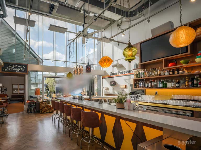  Vancouver's Go-To Neighbourhood Bar & Grill 