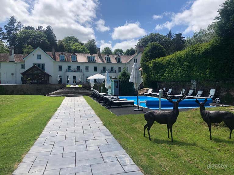  Country Estate Hotel Buyout in Minehead 