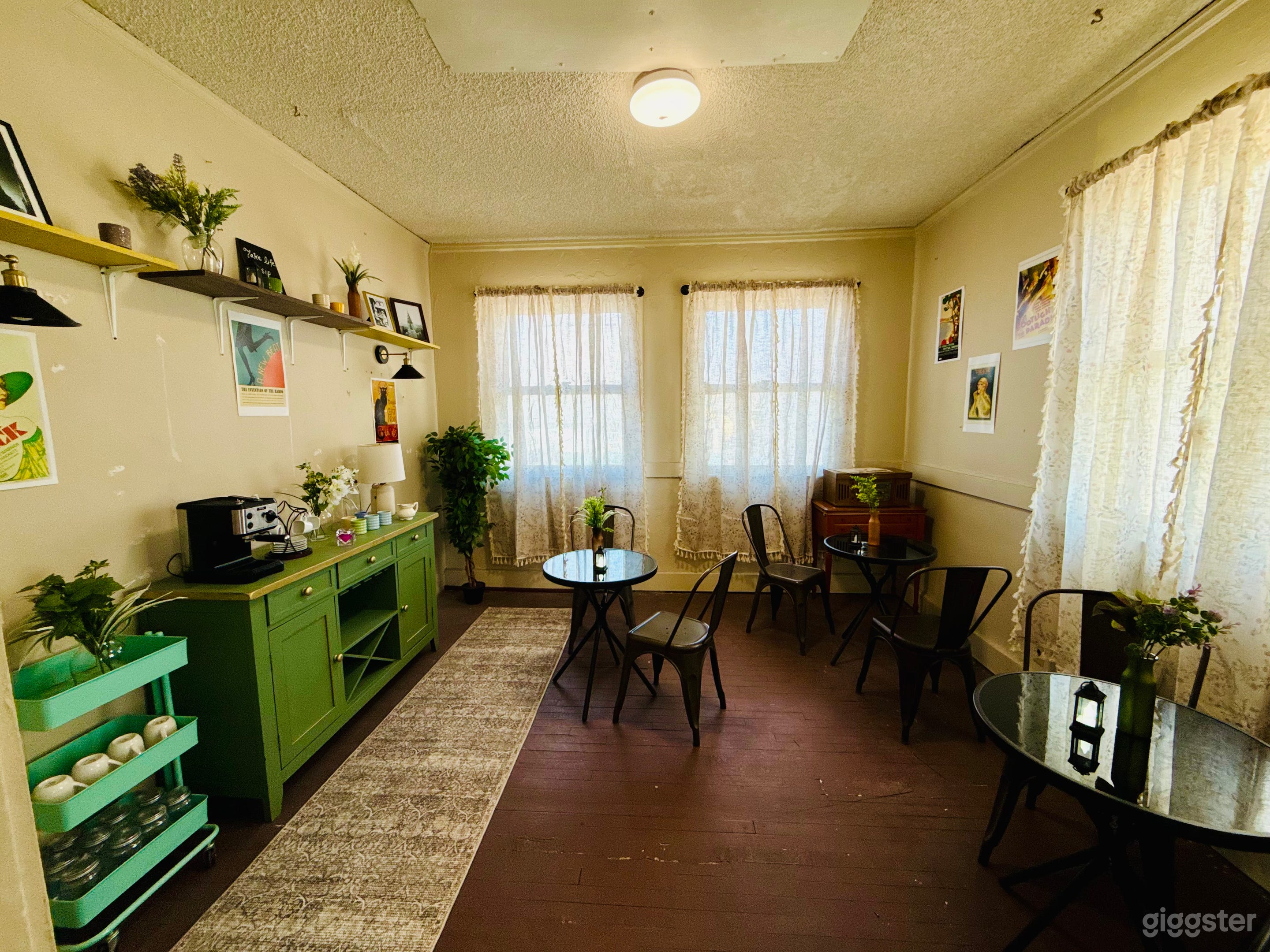 Vintage 1920s–1930s Coffee Shop & Cafe Photo 1