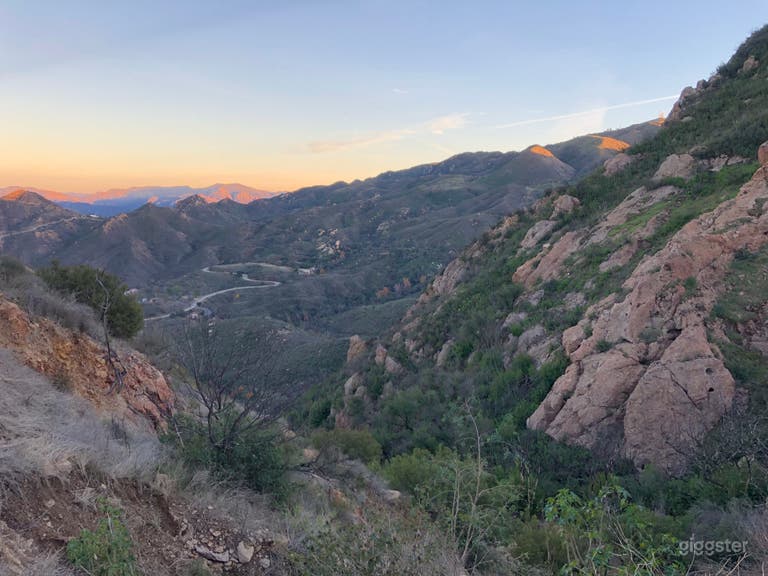  5.4 Acre Private Property - 360 degree Views  