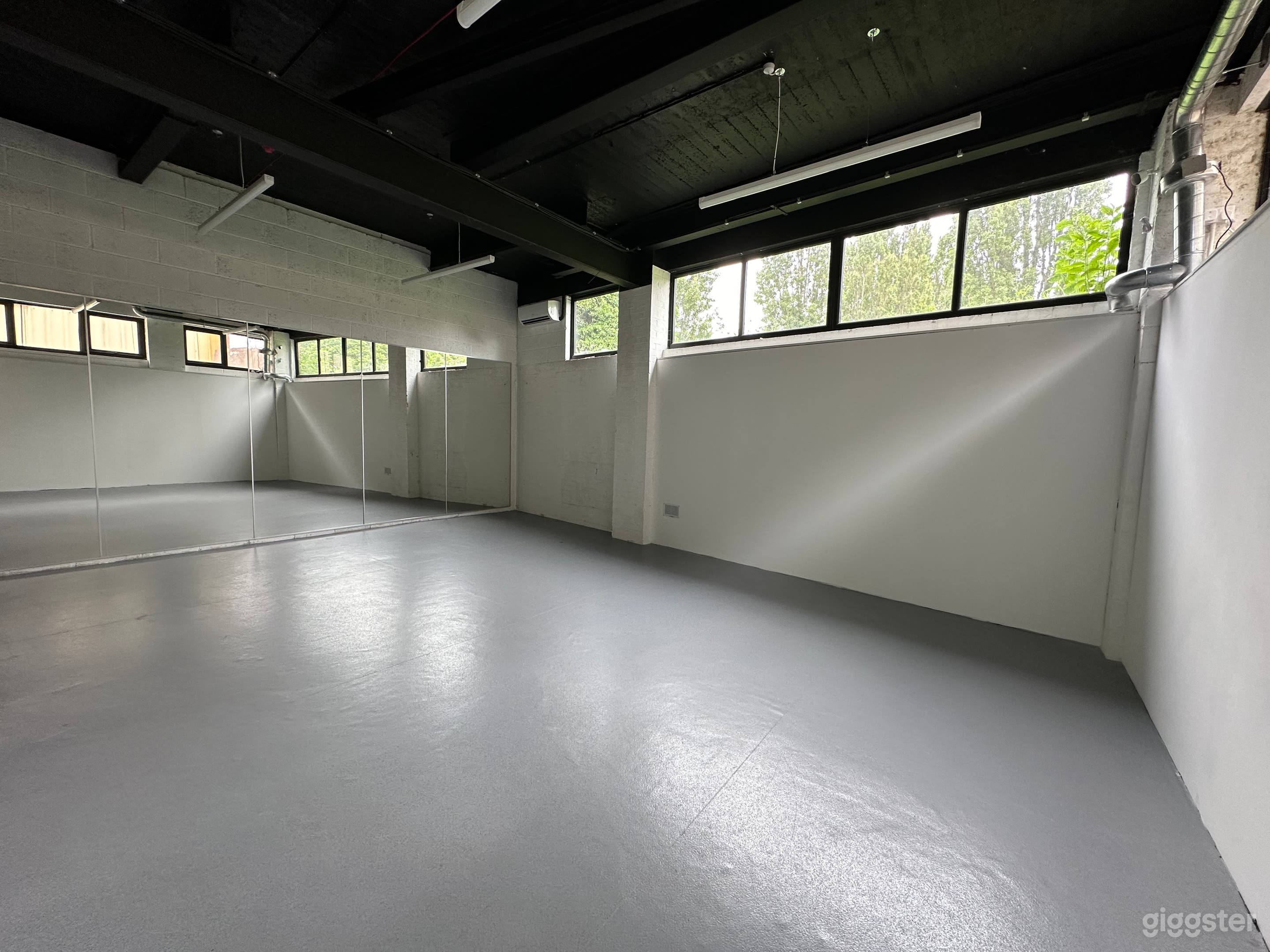 Create Destroy Studios - Cobbold Works 003 Photo 3