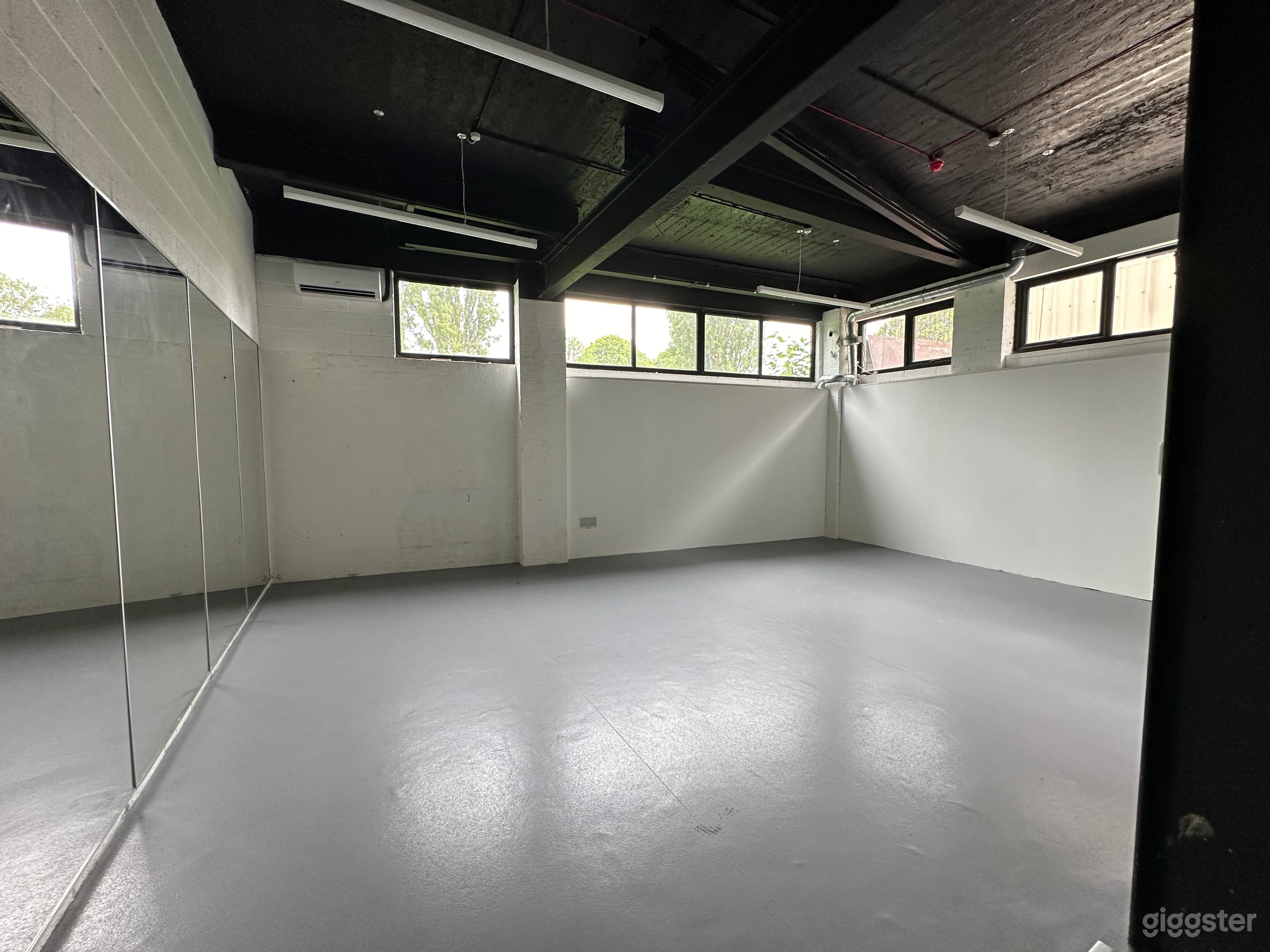 Create Destroy Studios - Cobbold Works 003 Photo 2