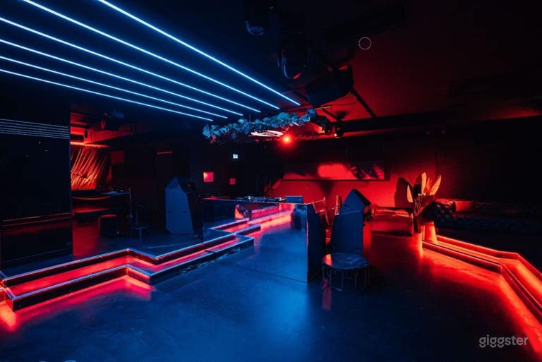  Exklusive Nachtclub- & Bar-Atmosphäre 