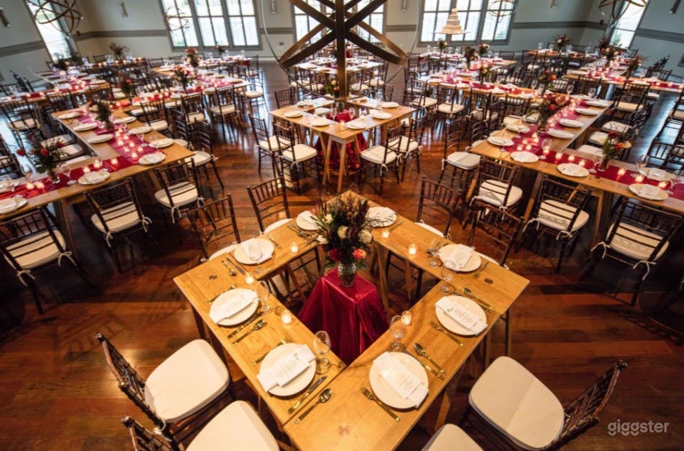 Newly Constructed Modern Facility (Full Buyout) Photo 4