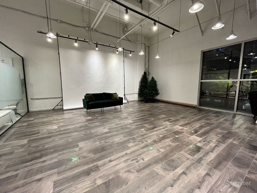 Venue + Studio photos included Photo 1