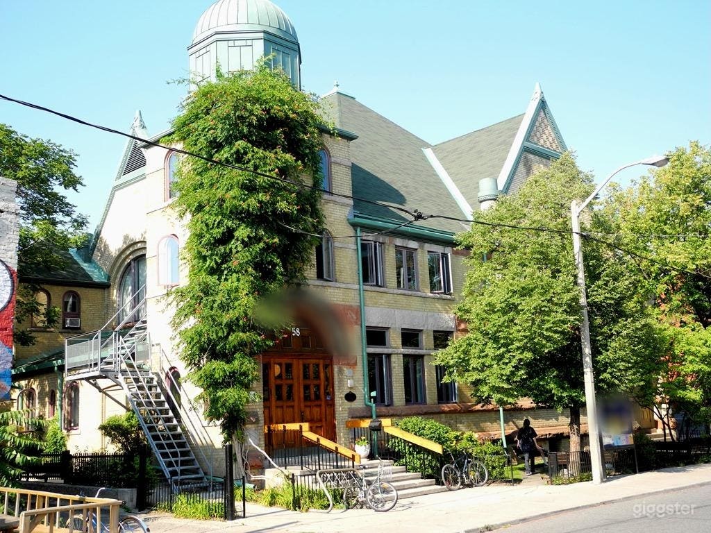 MULTI-PURPOSE ROOM Photo 3