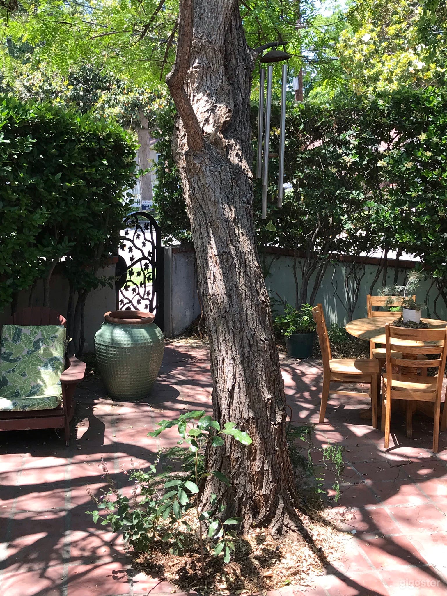 Entry way to back patio.