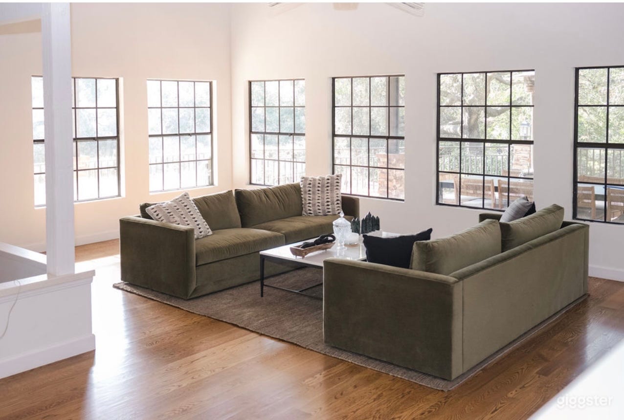 Secluded Estate with Lush Grounds Photo 3