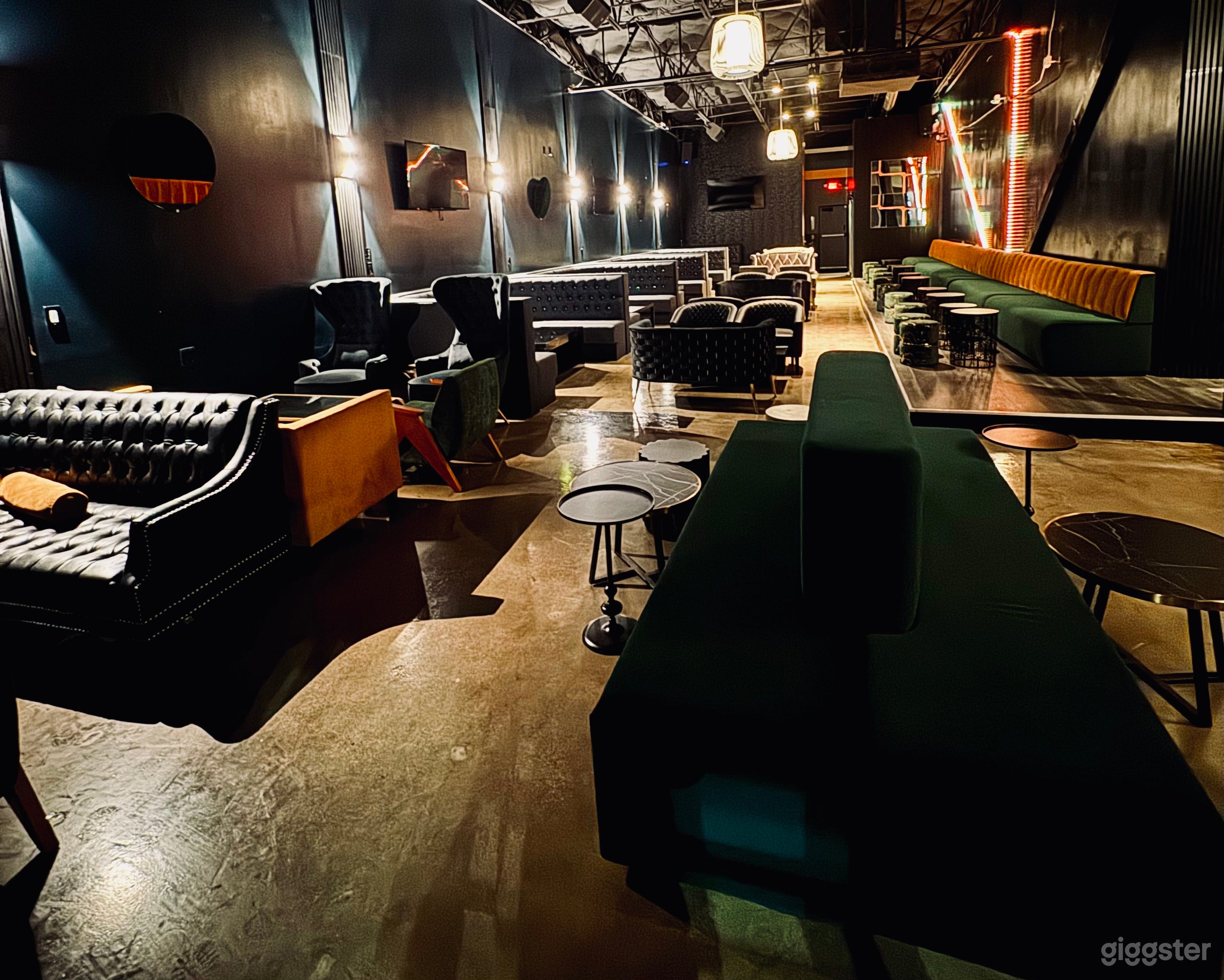 Upscale Lounge & Private Party Space Photo 3