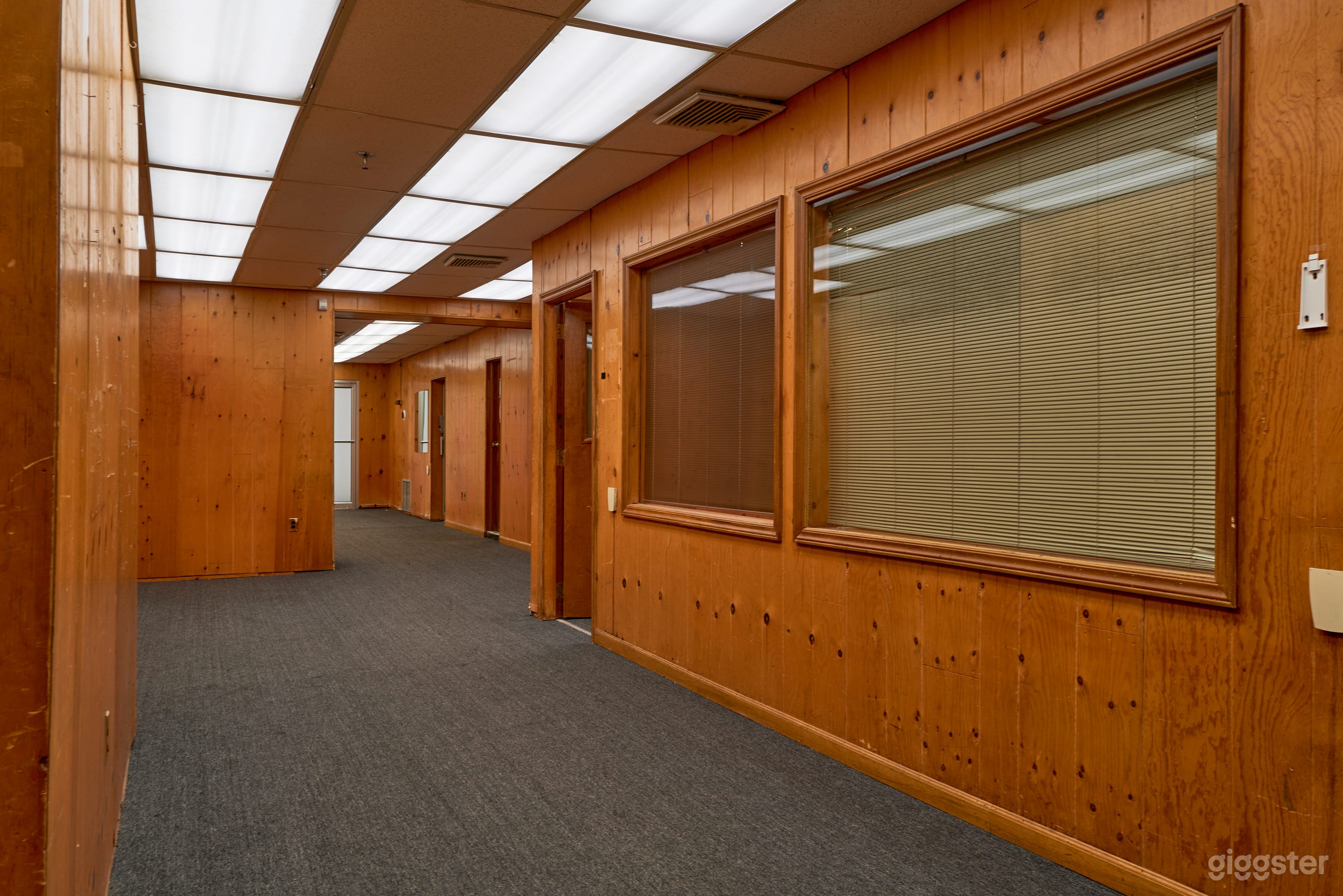 Wood-Paneled 70s Room for Shoots + Productions Photo 3