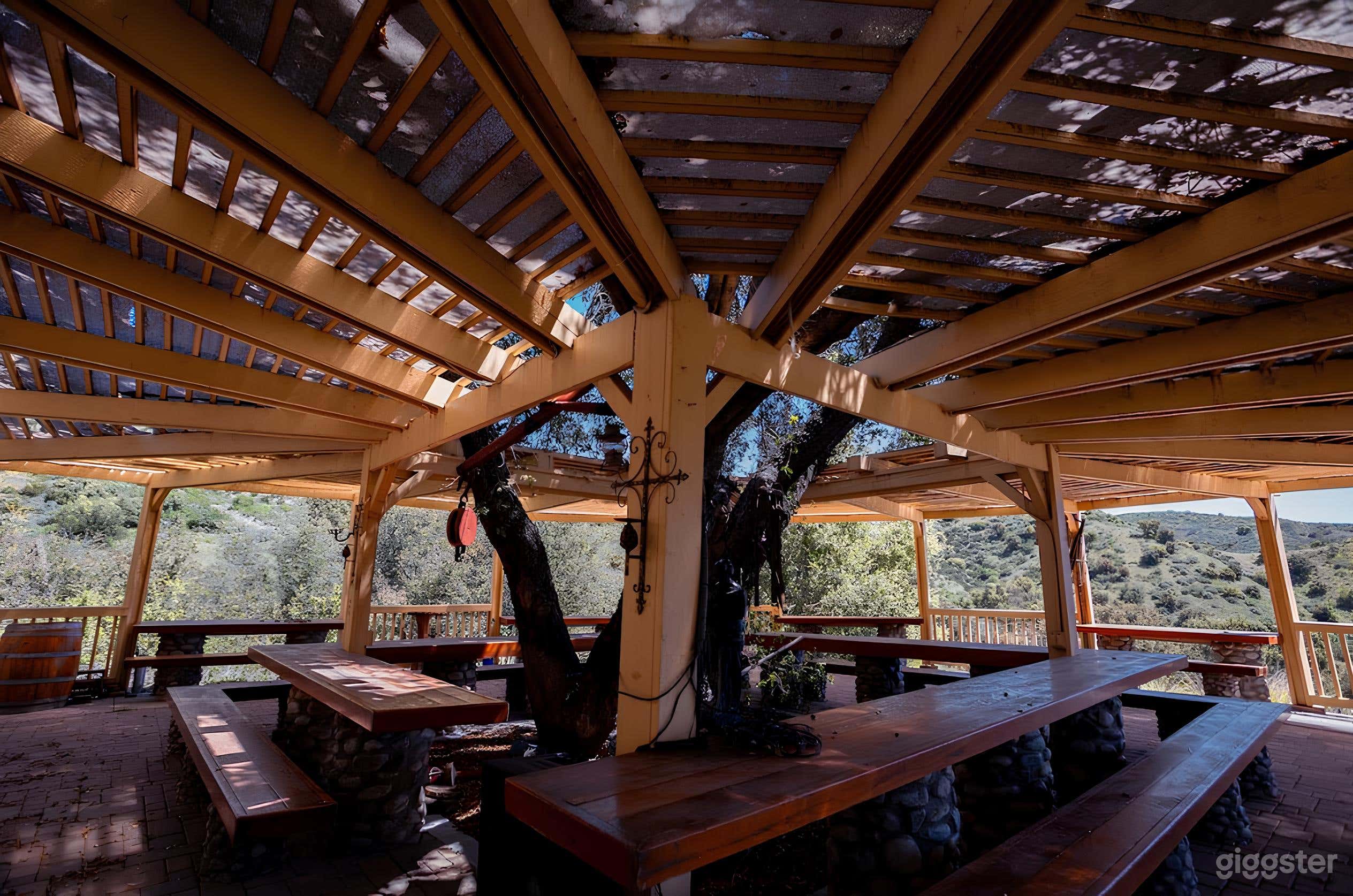 Grand Gazebo and Outdoor Restaurant/BBQ Ranch Style Photo 2