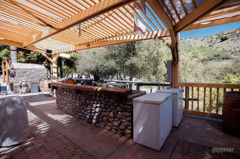  Grand Gazebo and Outdoor Restaurant/BBQ Ranch Style 