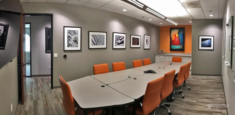 Gorgeous Art Inspired 6-14 Person Conference Room in Vista Photo 3
