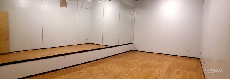  The Small Dance Studio 
