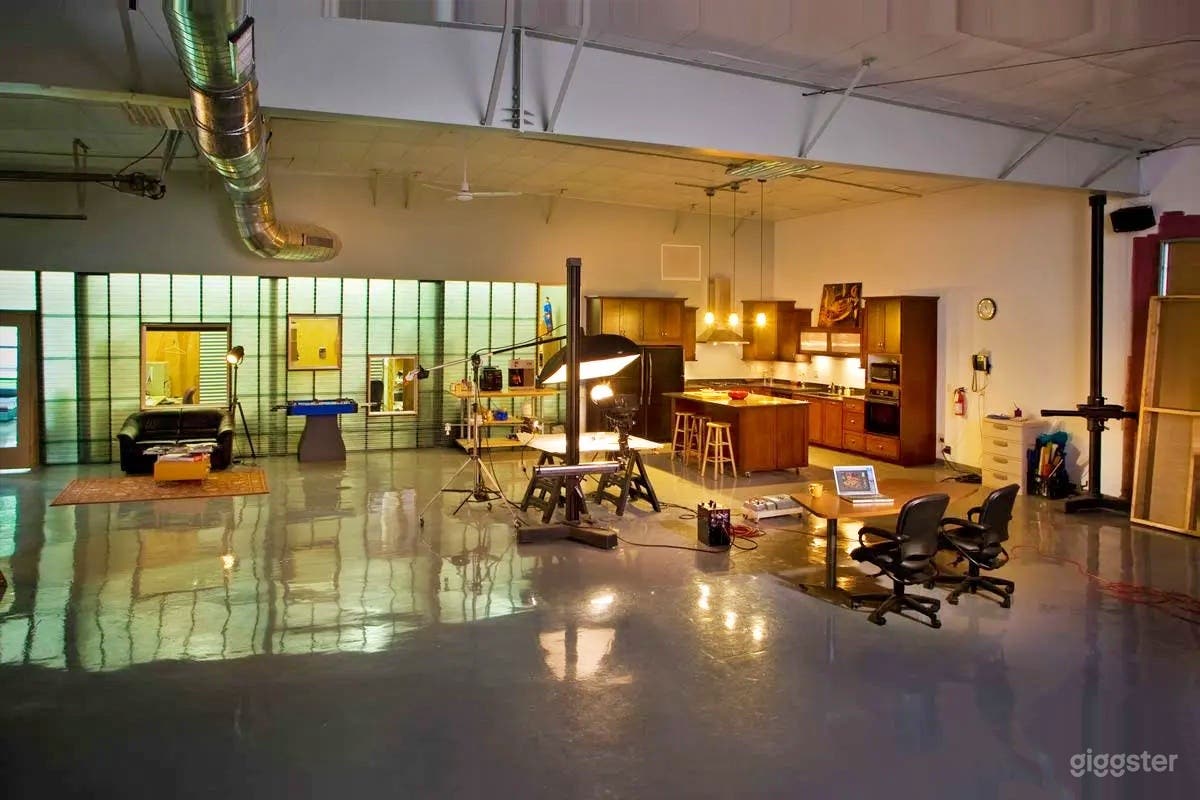 Versatile Industrial Studio Photo 1