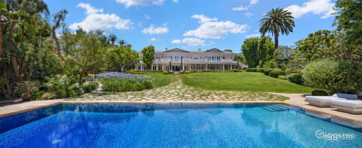  HOLLYWOOD'S CROWN JEWEL: MAISON DU SOLEI/POOL Photo 2