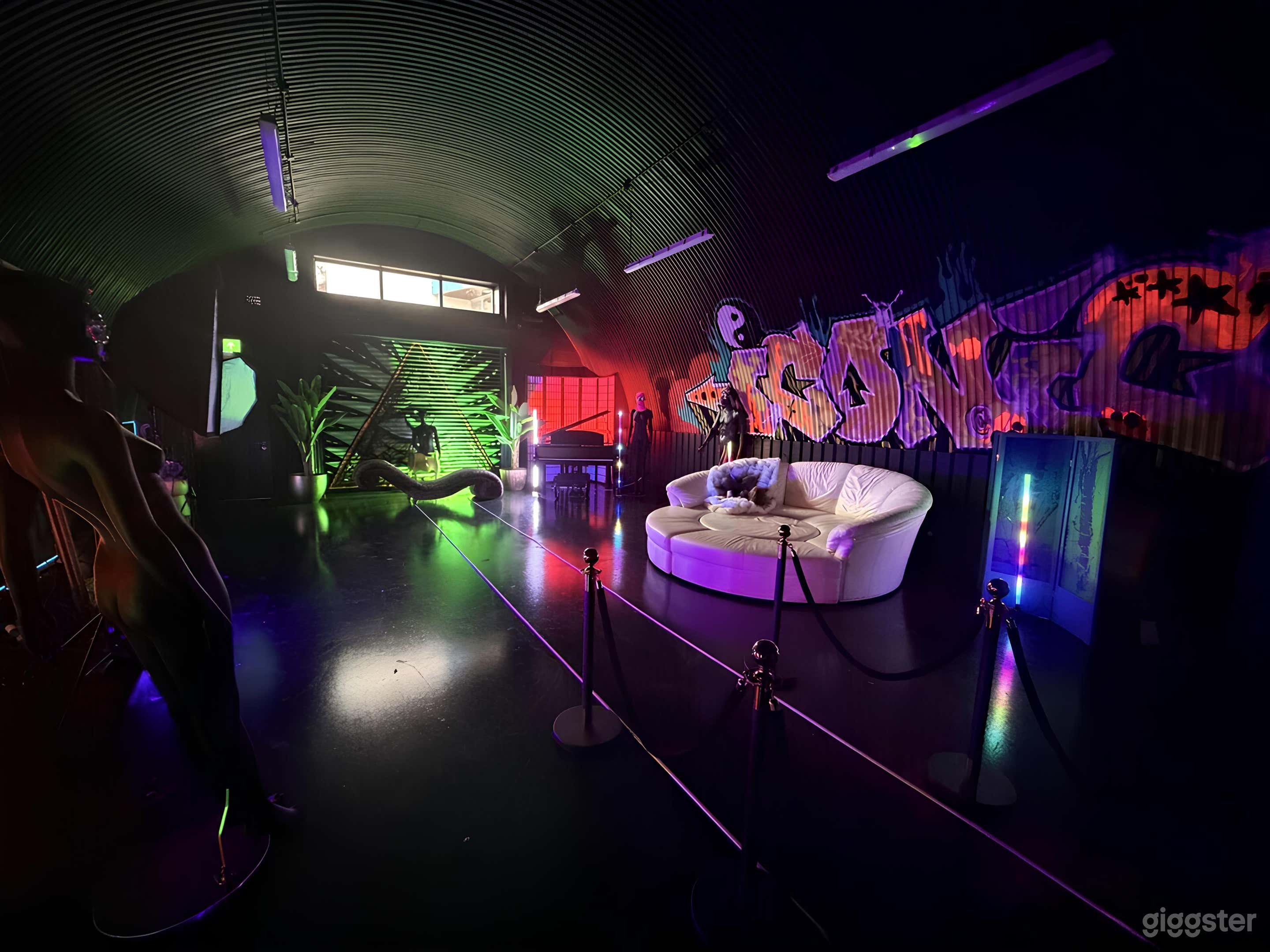 Vibrant Studio: BGrand Piano, Runway, RGB Lighting Photo 3