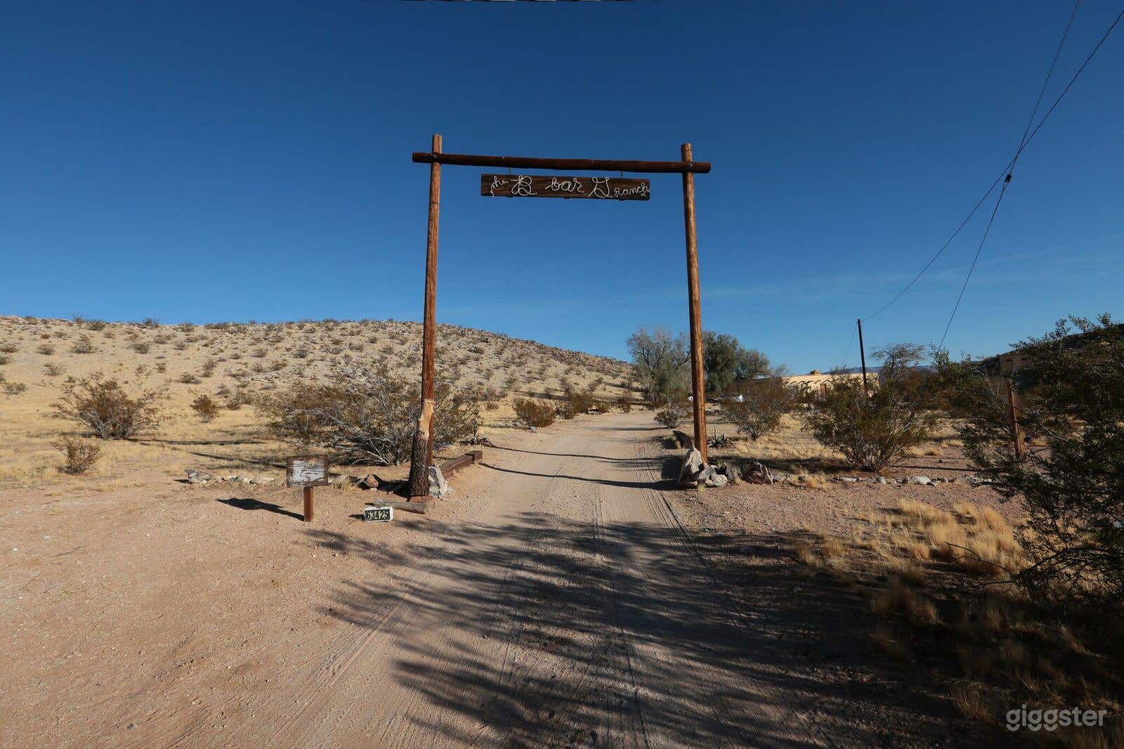 Joshua Tree Private Pueblo Retreat with Views! Photo 3
