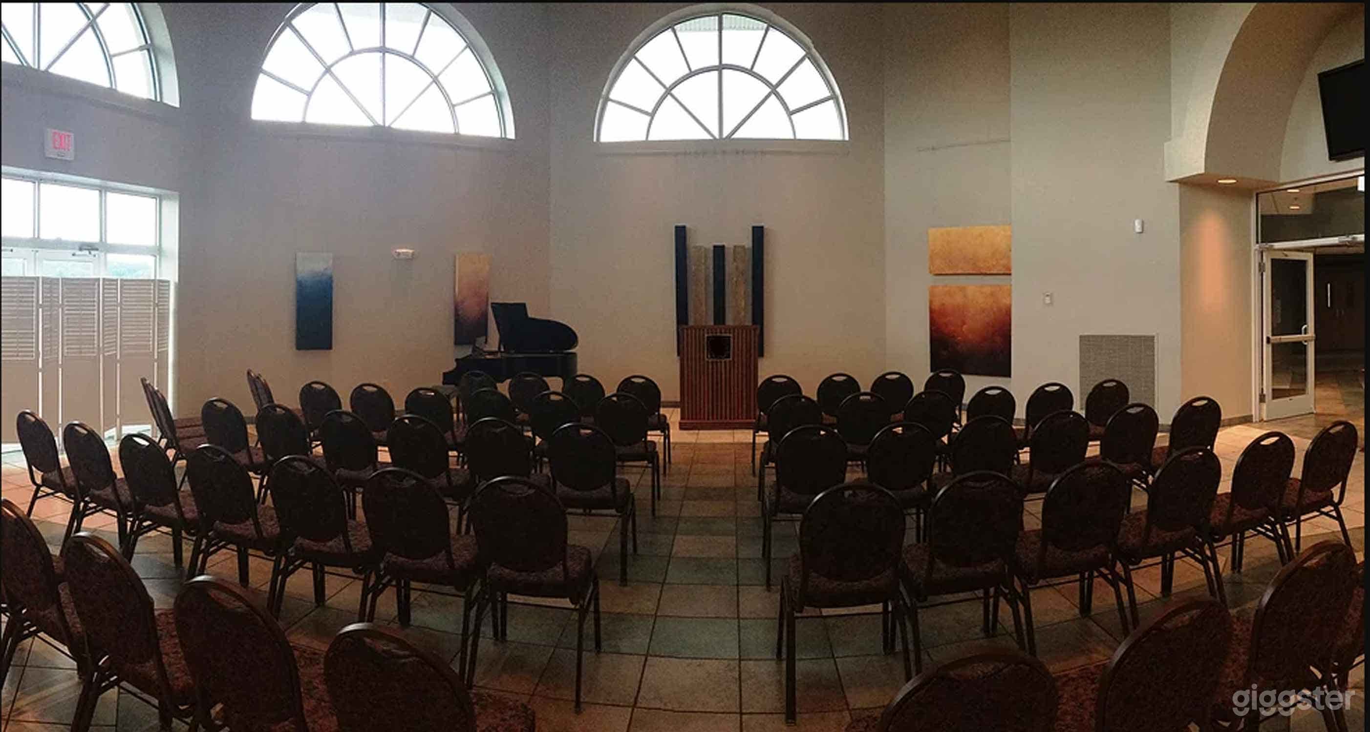 Cozy and Charming Space in Princeton Photo 4