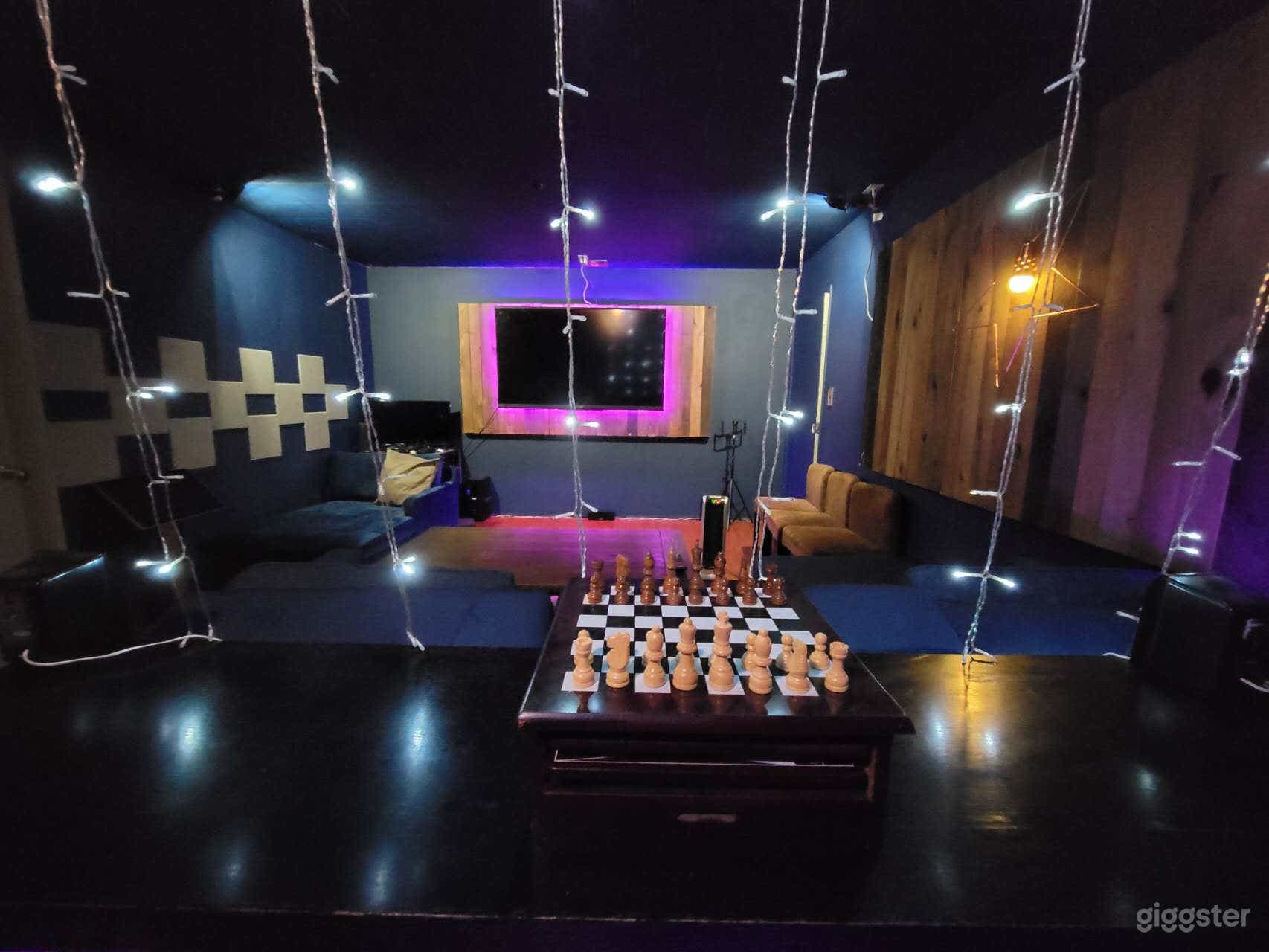 Karaoke lounge &amp; Poker Magic: Your Versatile Set for Fun  Photo 2