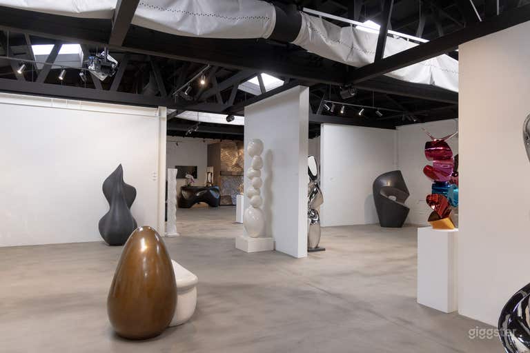  Film Ready Skylit Sculpture Gallery Compound + gated parking 