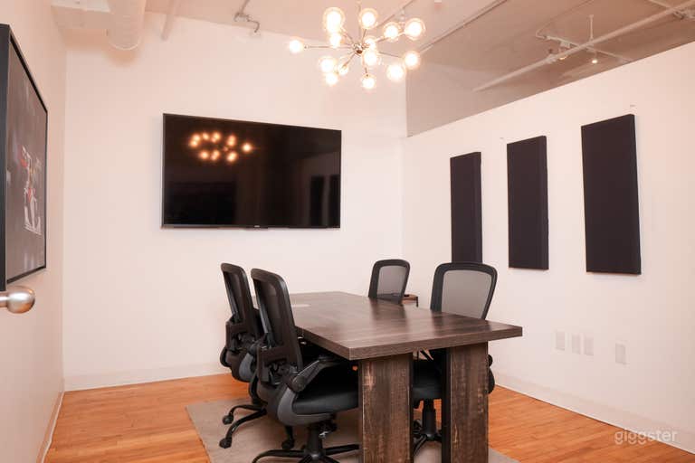  Modern Content Studio in Toronto 