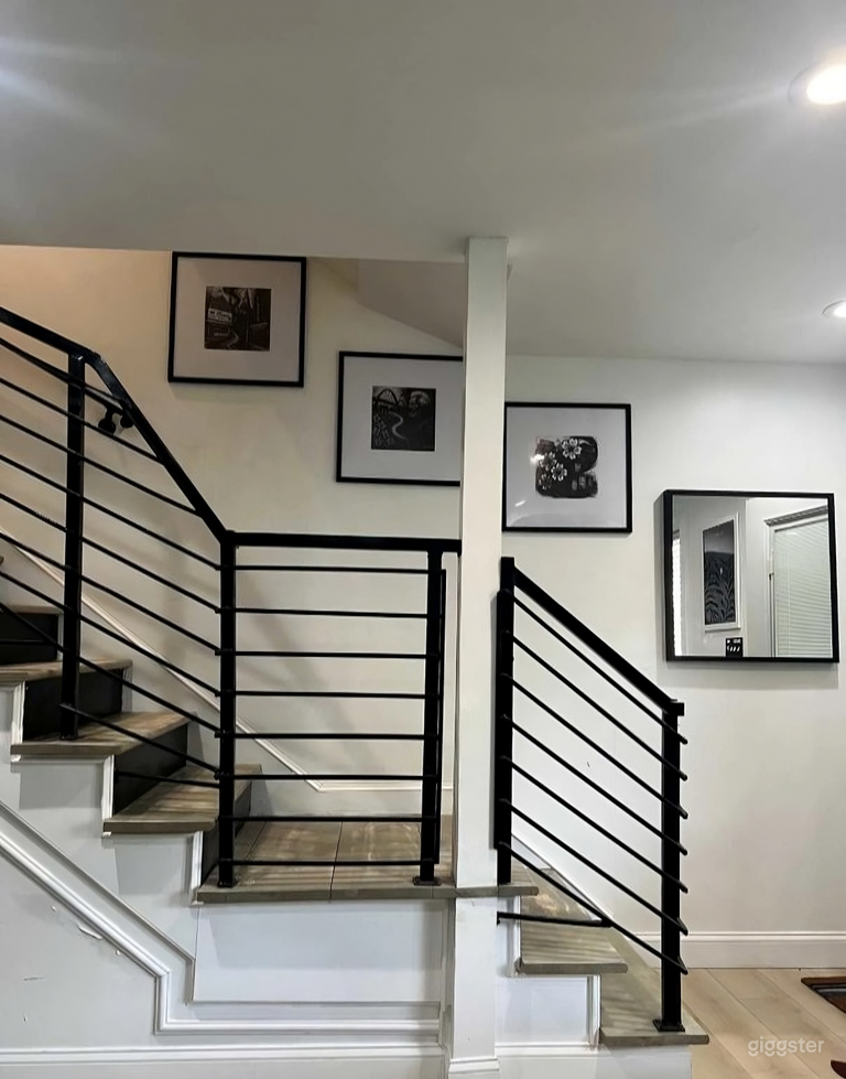  Stylish Creative Row Home with Bold Backdrops for Shoots 