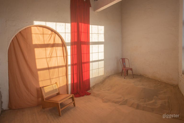  Small Photo Studio with Sand 