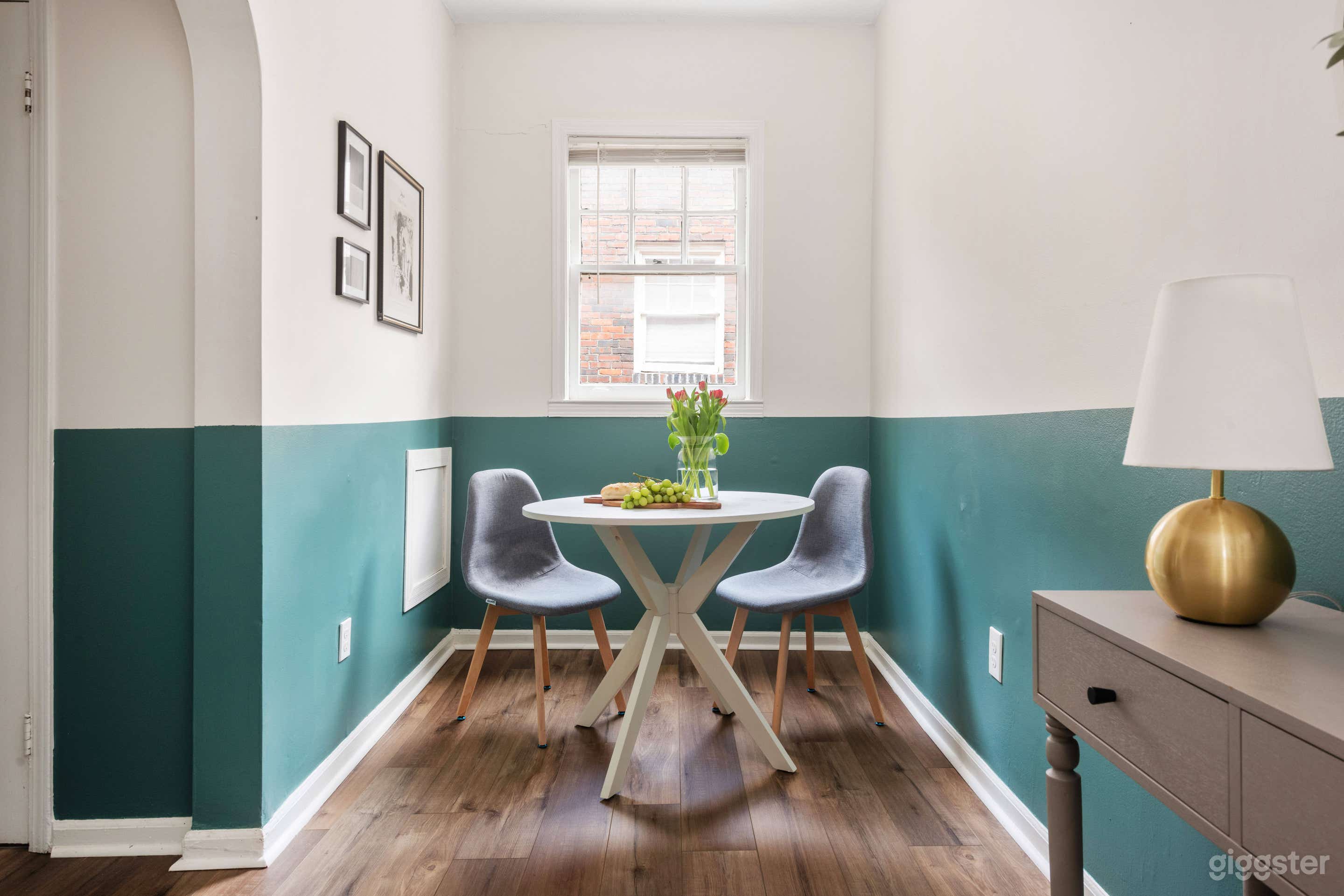 Parkfront Nook - Newly Furnished Condo Across Park Photo 3