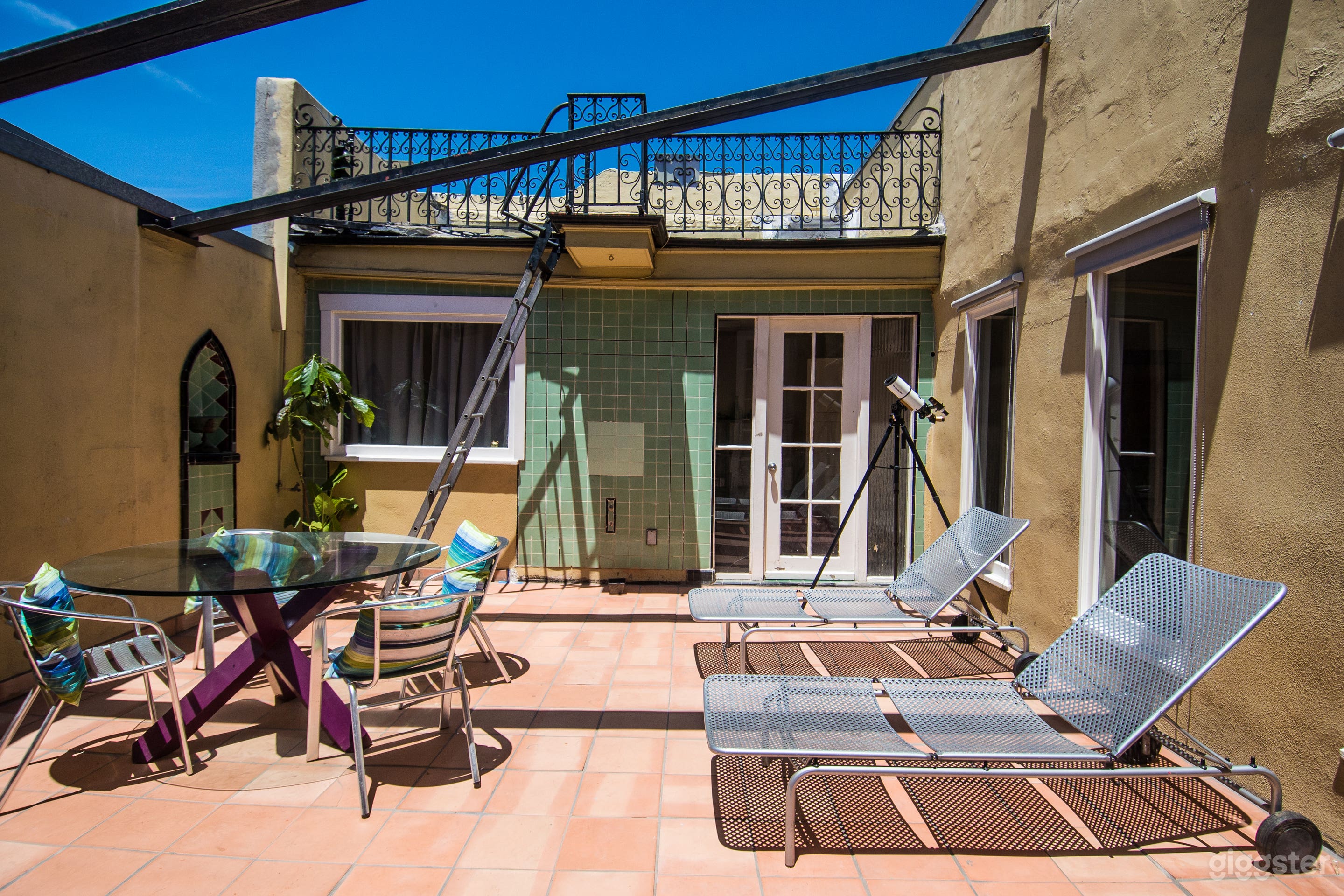 Multiple Choice (Office, Loft, Warehouse, &amp; Gallery Spaces) Photo 2