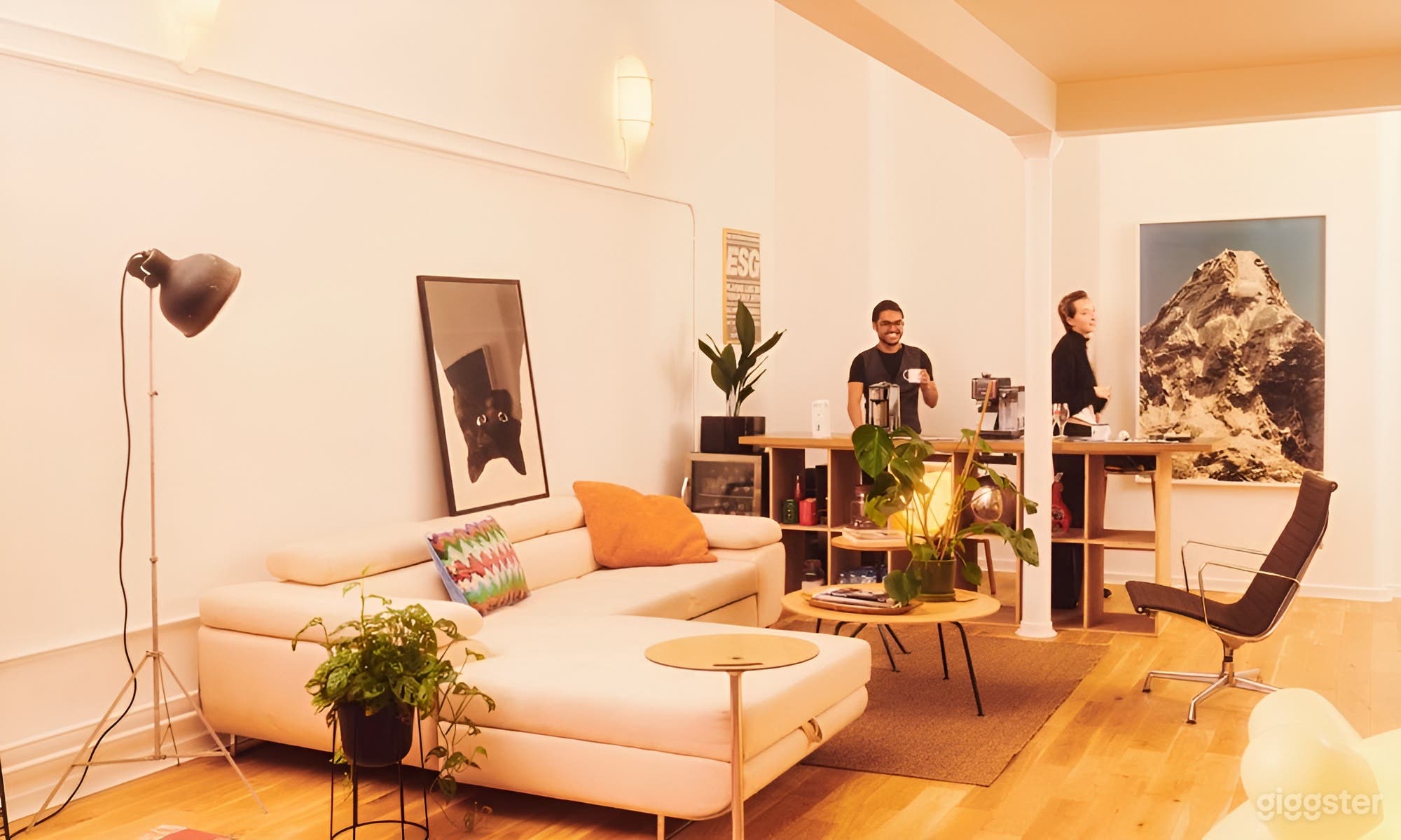 Lounge | Co-working Space Photo 3