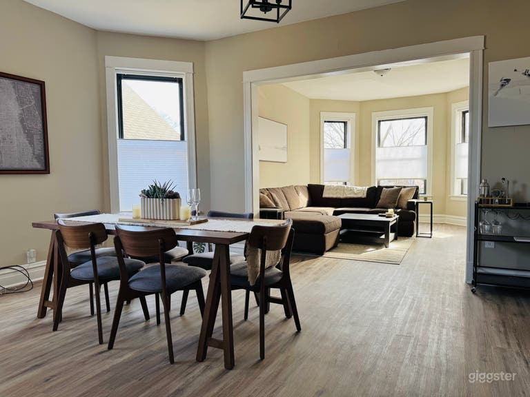  Classic Chicago Greystone 3-Flat Building 