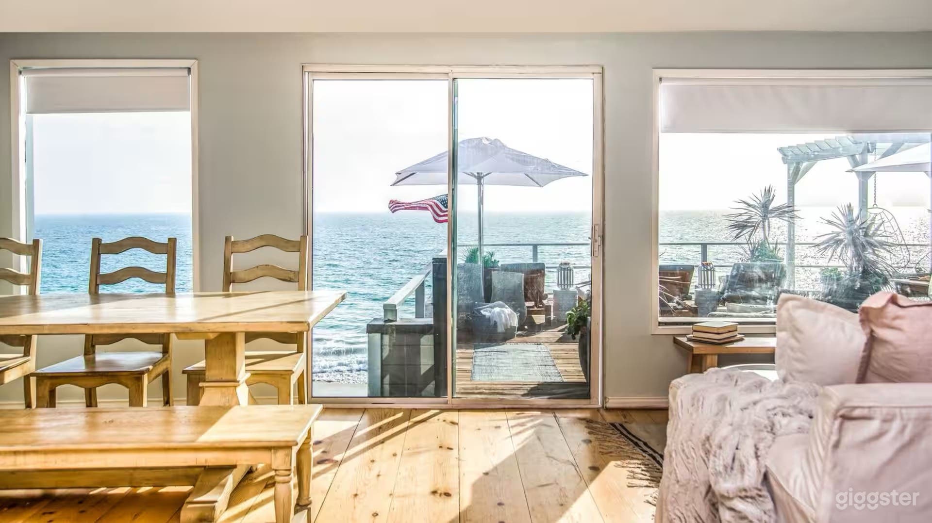 Malibu Oceanfront Photo 4
