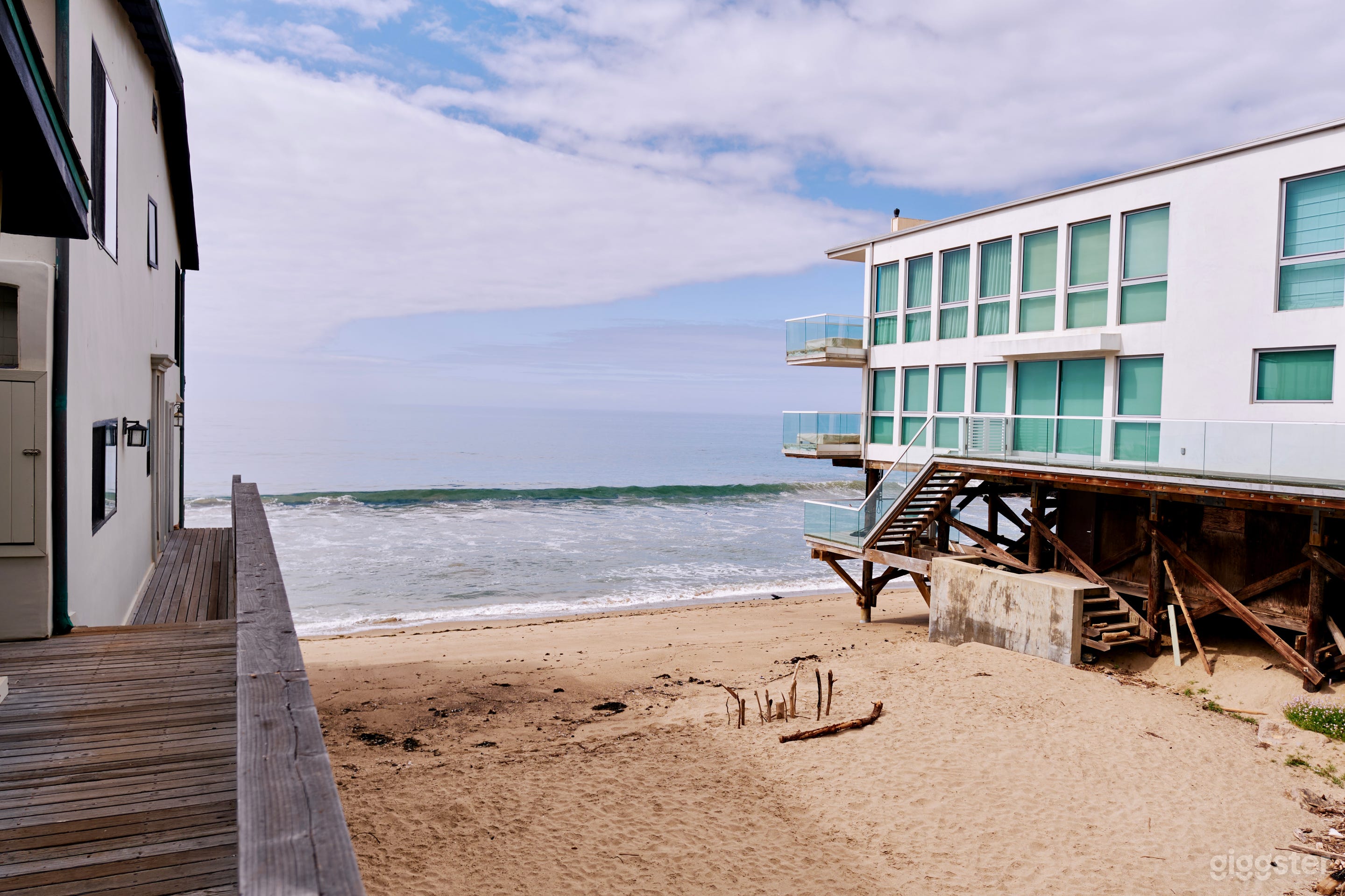 Malibu Oceanfront Photo 4