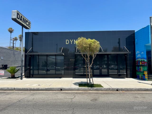  Fancy Ballroom Crystal Chandeliers 