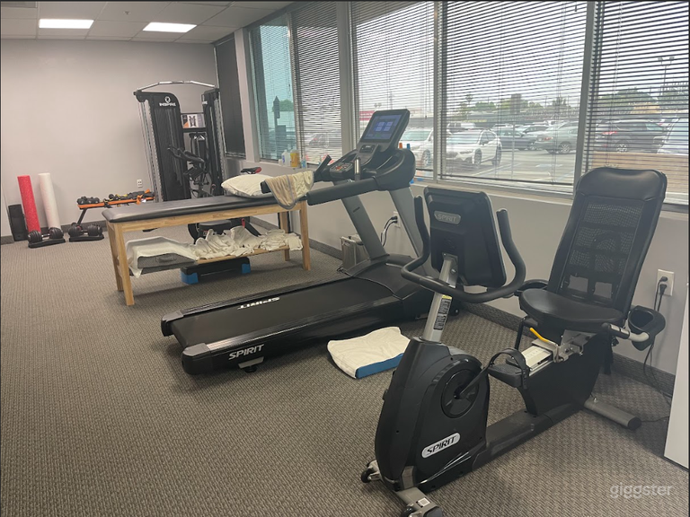 Physical Therapy Clinic Space 