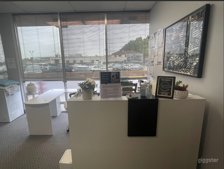  Physical Therapy Clinic Space 
