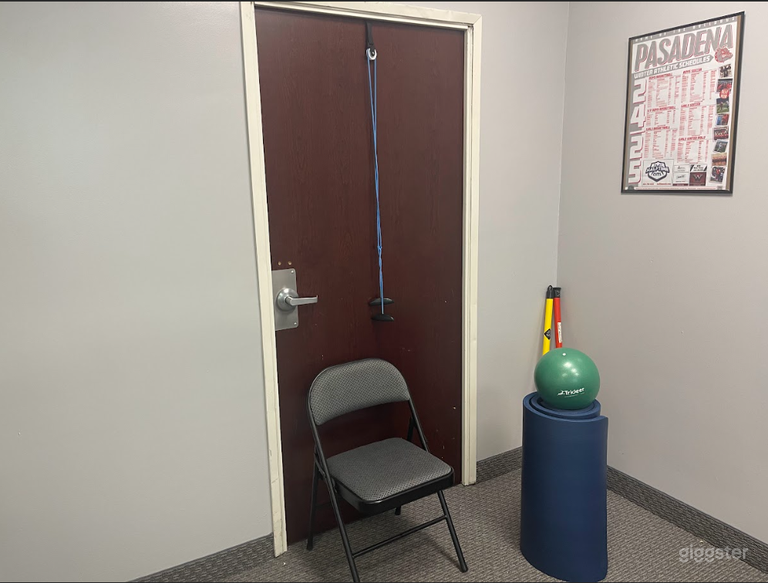  Physical Therapy Clinic Space 