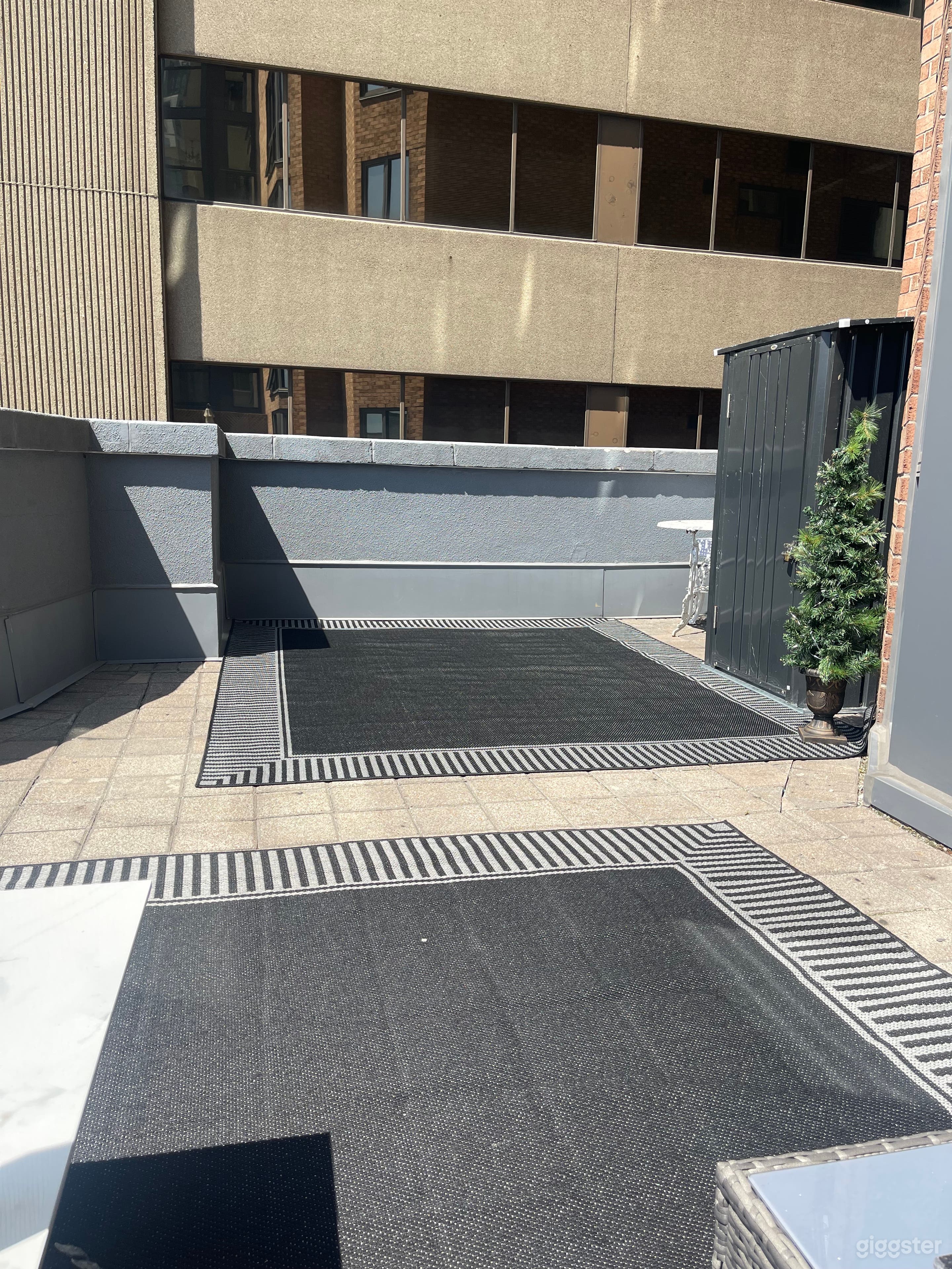 300sqf Private outdoor terrace 