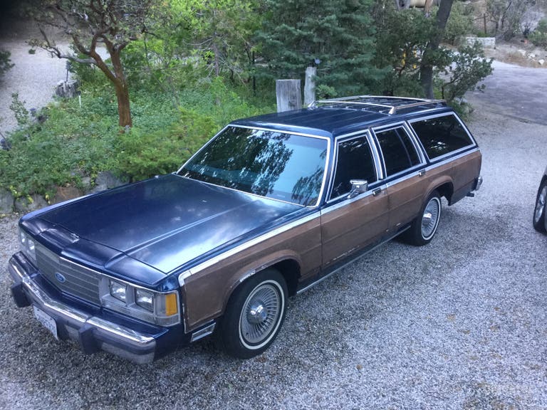  1991 Ford Crown Victoria Country Squire LX 8 seat 