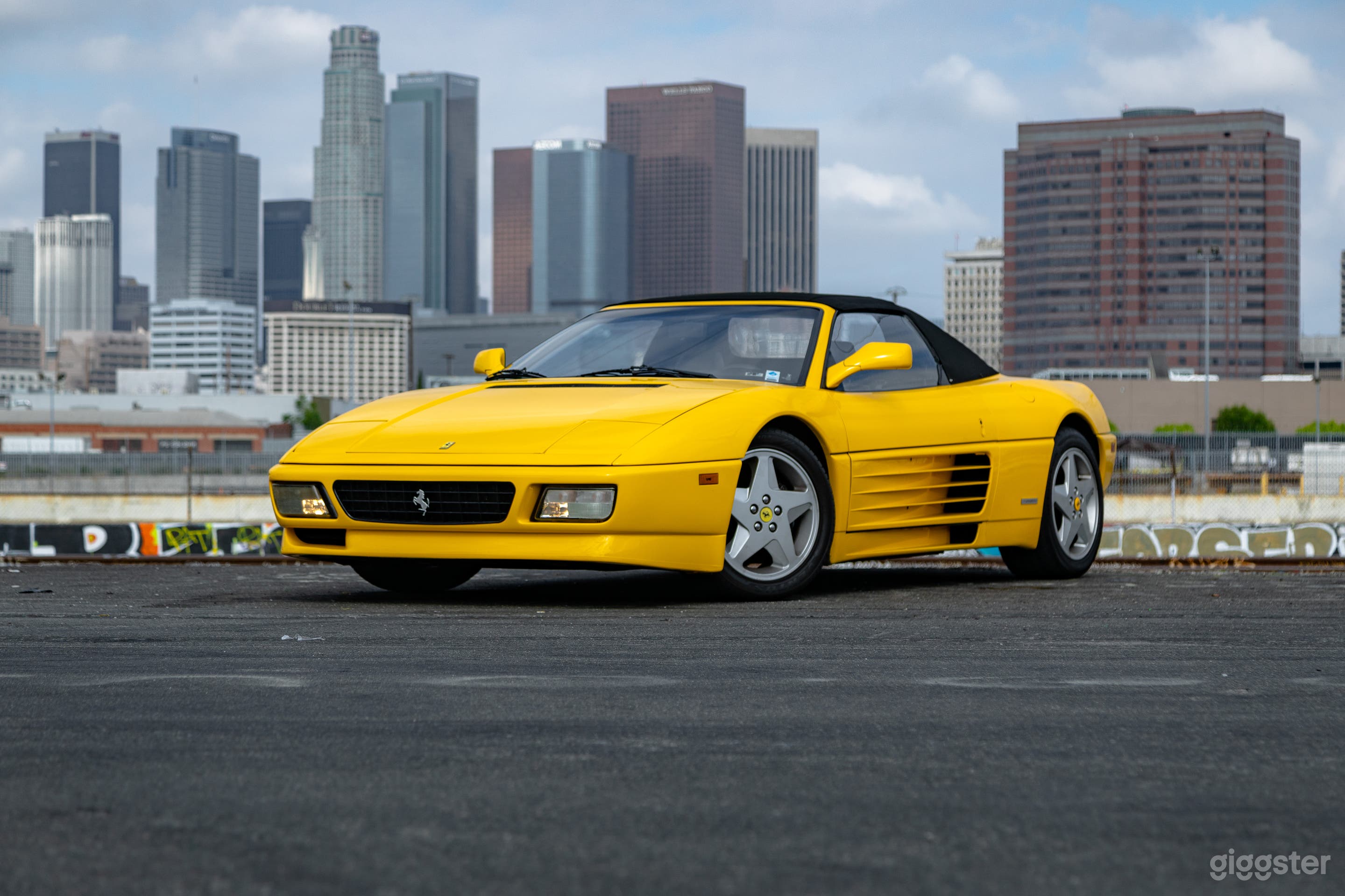 1994 Ferrari 348: Modern Classic Convertible Photo 4