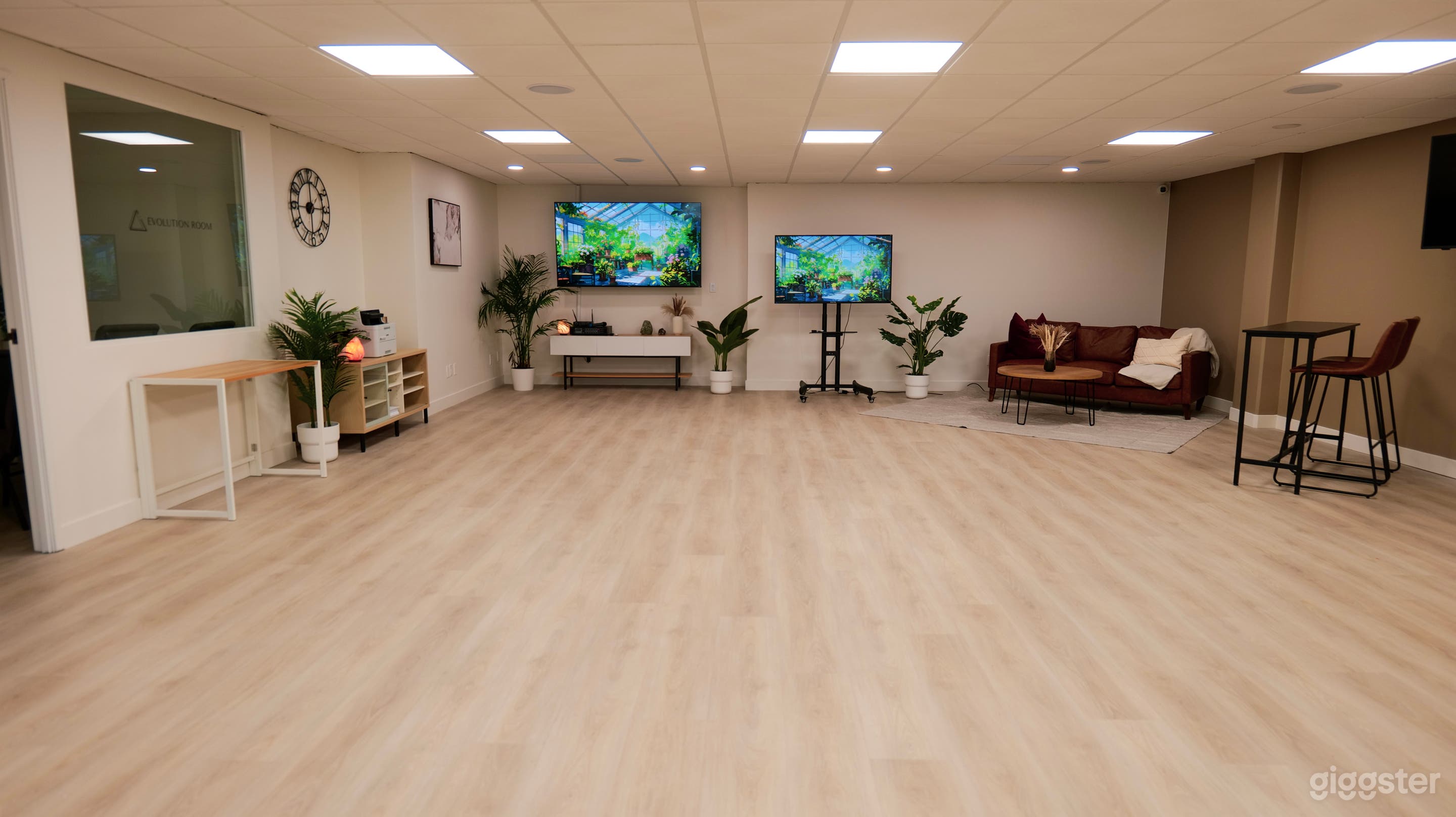 Central San Diego Event Space Photo 4